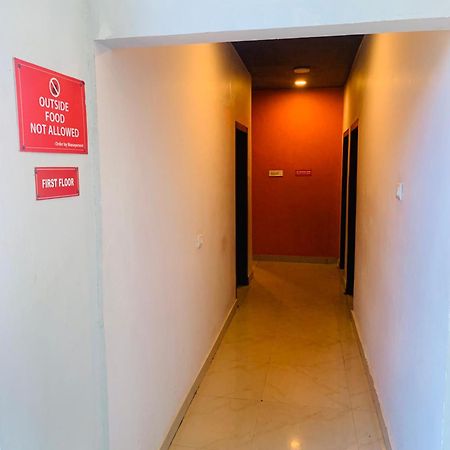 Hotel Aditya Palace Guwahati Exterior foto
